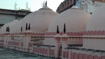 বেগম বাজার মসজিদ: এমন মসজিদ দেশে বিরল